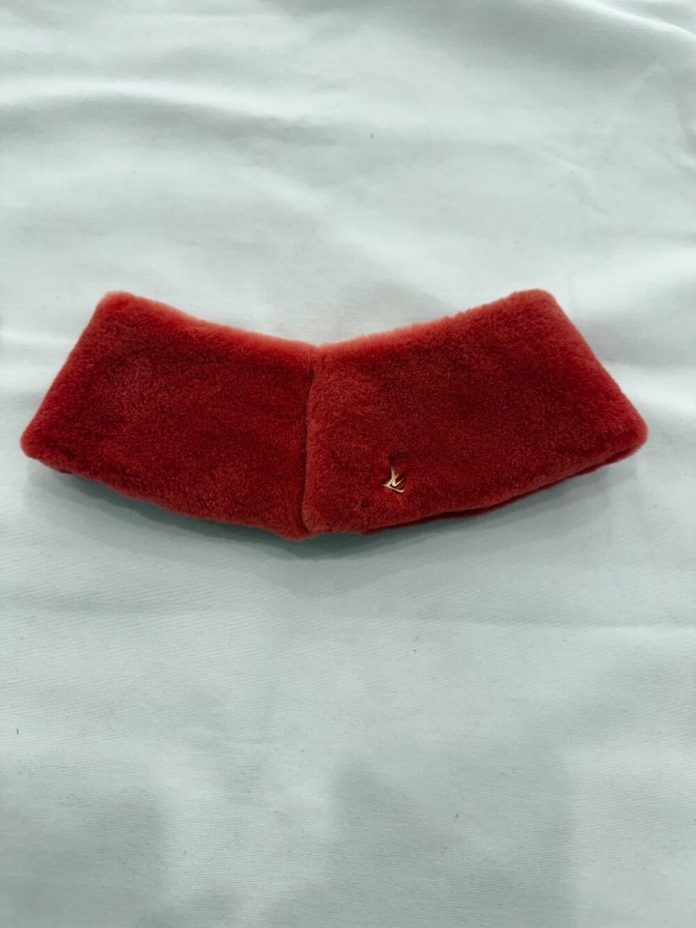 Louis Vuitton Sheared Mink Collar-Red